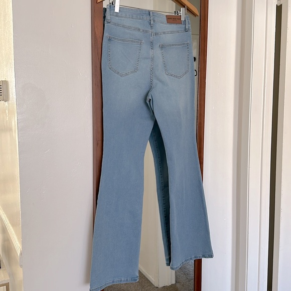 High Rise Bootcut Flare Jeans Light Wash NWT - Picture 5 of 5
